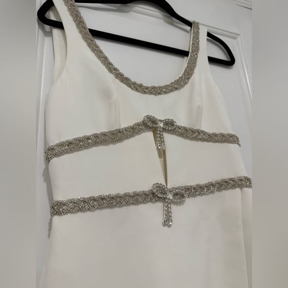 Self portrait white mini crystal dress size 4 - Picture 4 of 6
